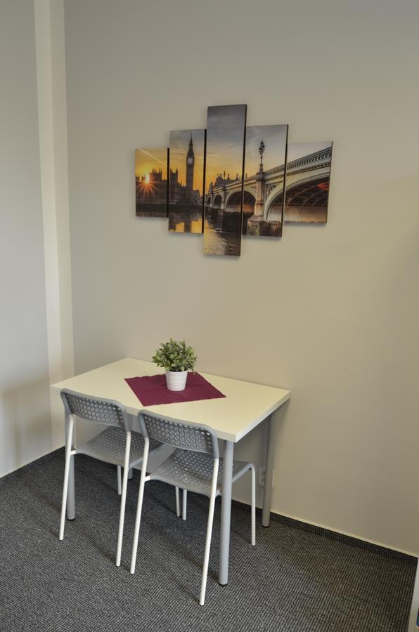 Hostel Prague City Zewnętrze zdjęcie